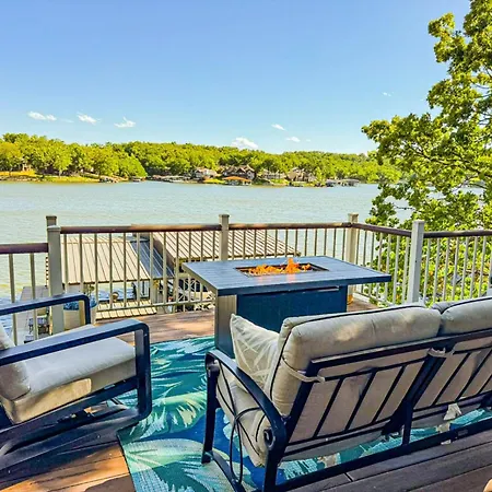 Lakefront 5Bed4Bathdockhot Tubkayaksfirepit